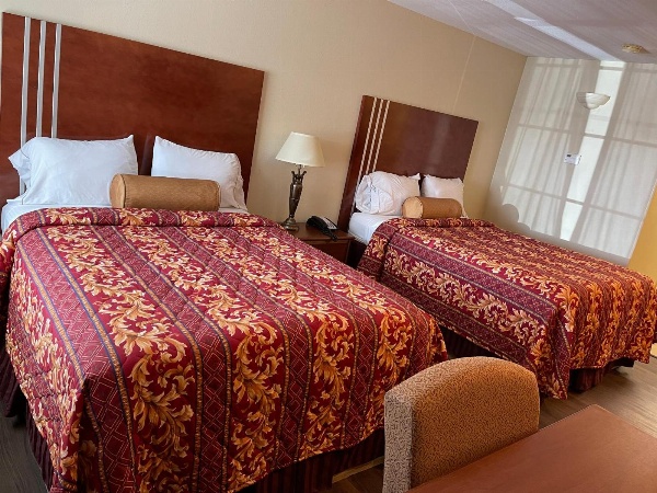 Riviera Inn y Suites image 2